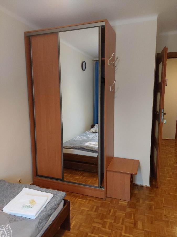 Mieszkanie Na Mickiewicza 7 Olkusz Bagian luar foto