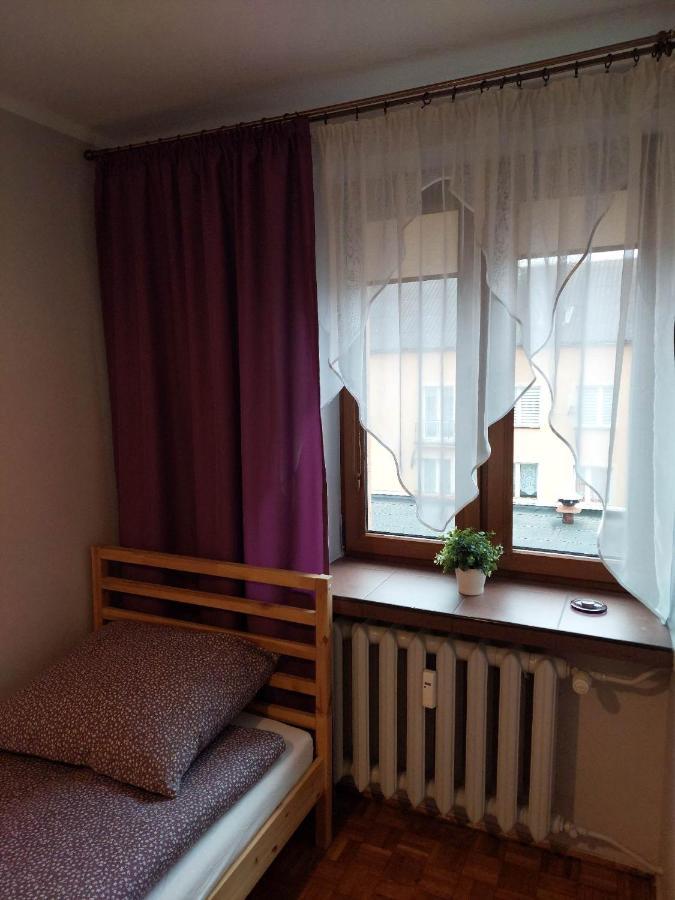 Mieszkanie Na Mickiewicza 7 Olkusz Bagian luar foto